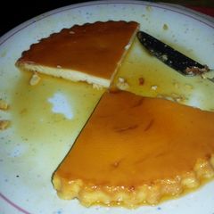 Sweet leche plan (caramel custard) A picture of Sweet leche plan (caramel custard).