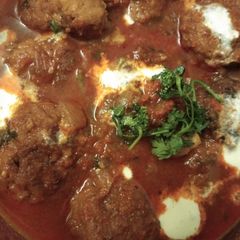 A picture of Spicy lauki kofta / bottle gourd kofta.