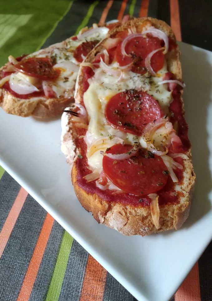 Una foto de Pizzetas a las 3 flores de Pitiminí