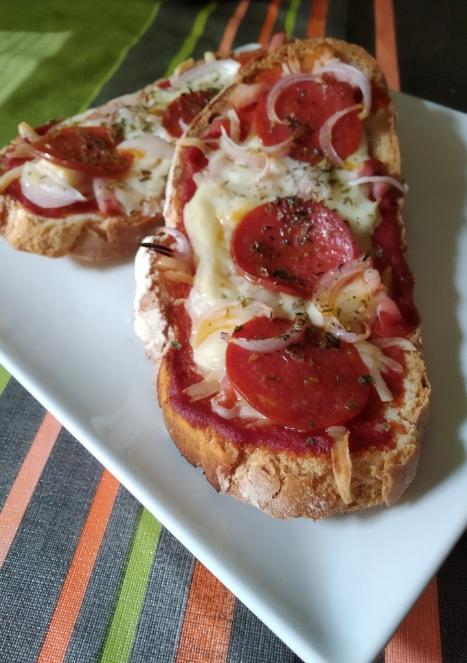 Una foto de Pizzetas a las 3 flores de Pitiminí