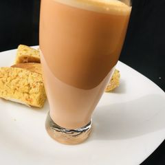 A picture of Carrots with milk juice.