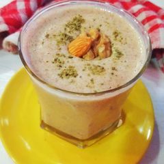 A picture of Barley and fennel lassi.