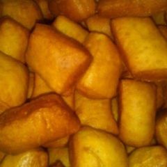 A picture of Mandazi.