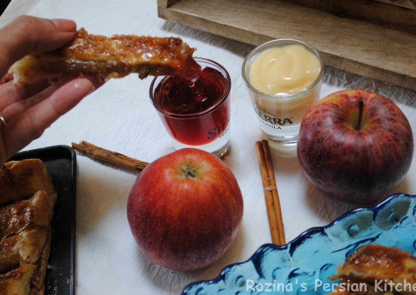 Apple pie fingers