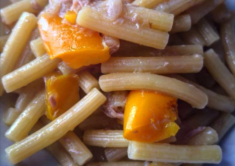 Pasta tonno e peperoni
