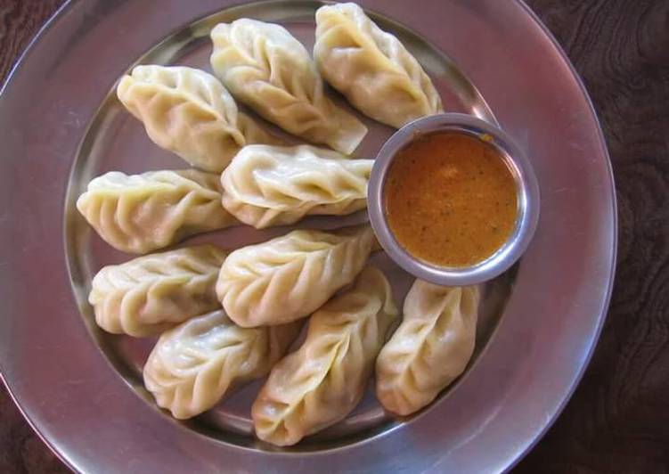 Momos
