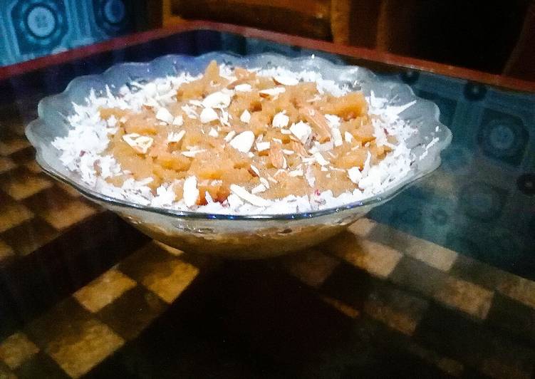 Recipe of Ultimate All in one Halwa(Bason, andy, suji, orr milk halwa)