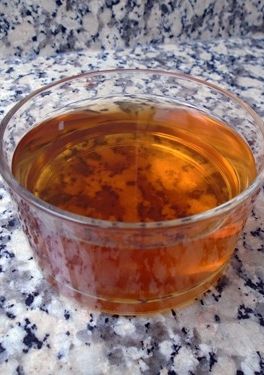Una foto de Shiitake dashi o caldo de setas