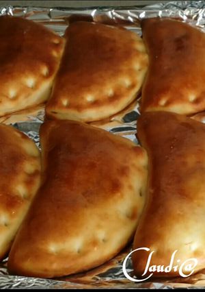Una foto de Empanadas dulces de calabaza y camote🌹