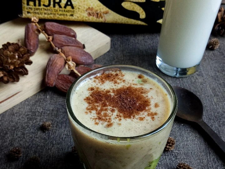 Langkah Gampang Membikin Resep 47. Alpukat Kocok Susu Kurma yang Uenak Anti Ribet, Menggugah Selera