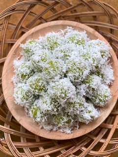 Foto resep Klepon Sehat Tanpa Pewarna Buatan (Pewarna Pandan Alami)