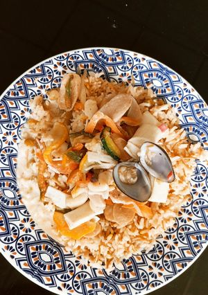 Una foto de Mix de mariscos y verduras