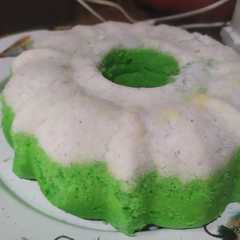 รูปของ PUTU AYU loyang besar