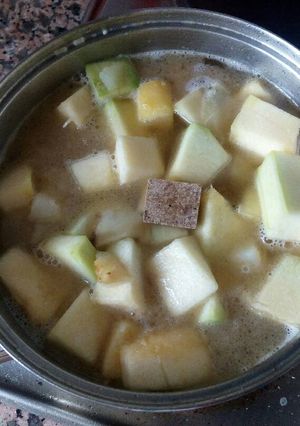 Una foto de Crema de bubango con crema  y queso palmero