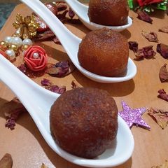 A picture of Semolina Rose-Jamun.
