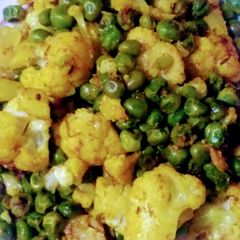 Gobi matar ki sabji A picture of Gobi matar ki sabji.