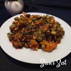 A picture of Tawa Bhindi Aloo.