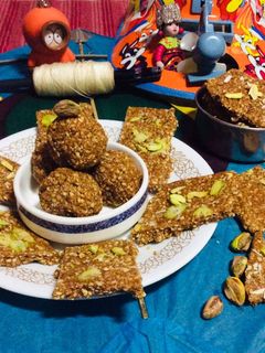 A picture of Sesame seeds chikki.