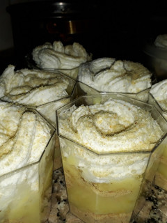 Una foto de Lemon pie en vasitos o copas