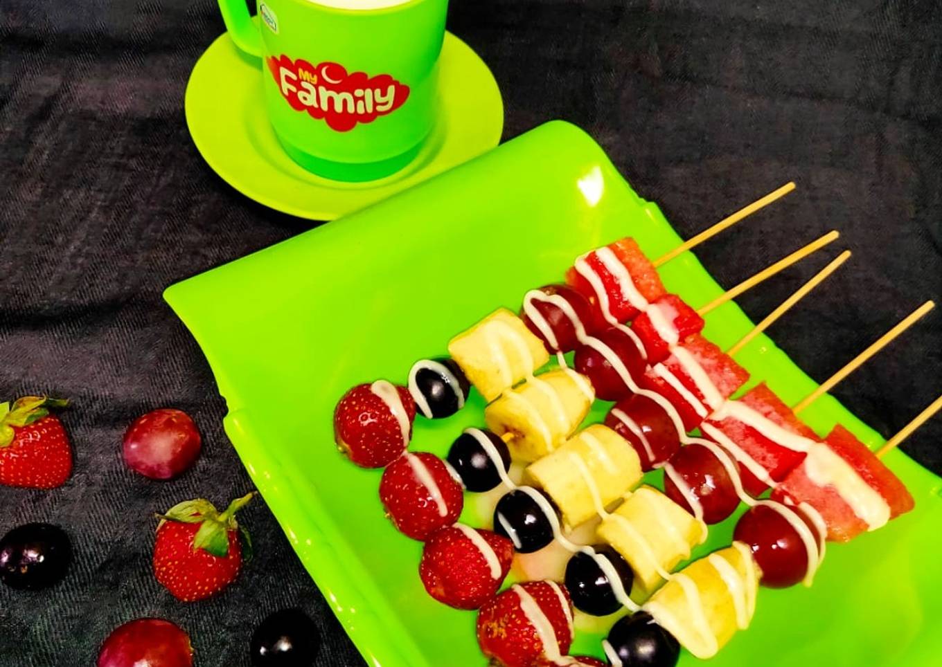 Sate buah pelangi