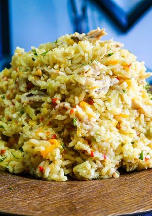 Una foto de Arroz con pollo 🍗Colombiano 🇨🇴