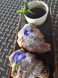 Croissants y chocolatines de masa danesa