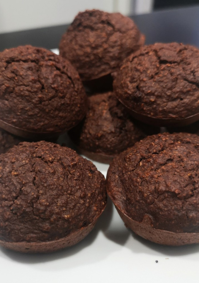 Una foto de Magdalenas de avena y chocolate