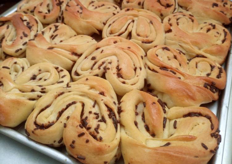 Resep Roti Santan Panggang Simpel Anti Gagal