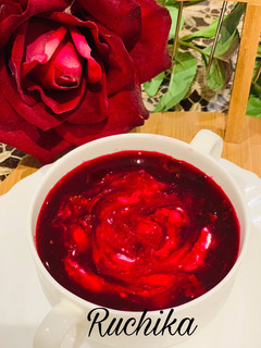 A picture of Creamy Carrots, Beetroot and Tomato soup.