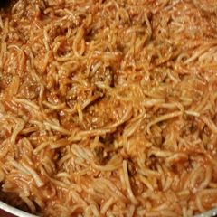 A picture of Beefy Tomato Pasta Sauce with Vermicelli .