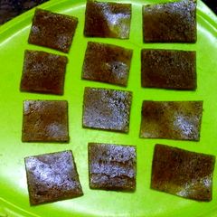 A picture of Raw mango papad.