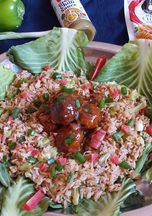 A picture of Fried Rice with Manchurian.