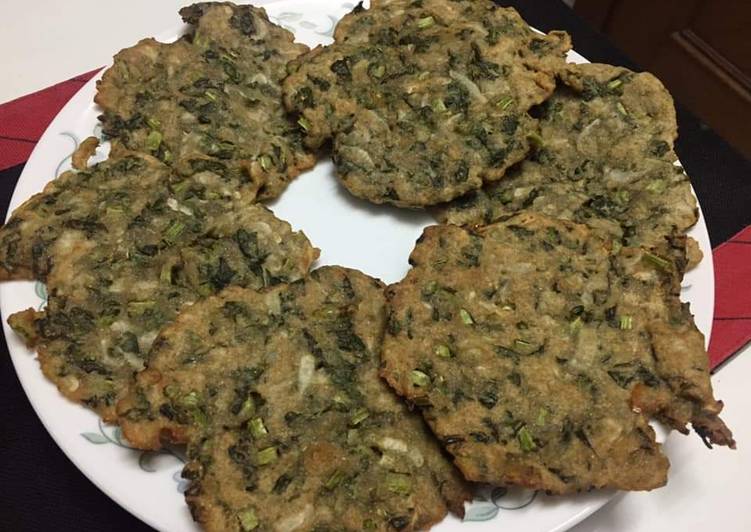 Simple Way to Make Award-winning Hare bhare Fritters