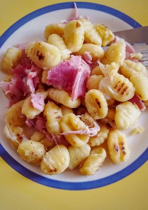Une photo de Gnocchi jambon blanc et comté