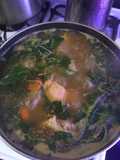 Sopa de pollo con fideos y Espinaca