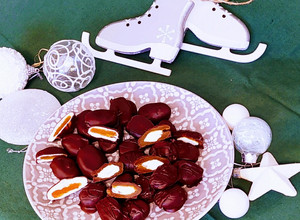 Aszalt sárgabarackos szaloncukor házilag recept fotója