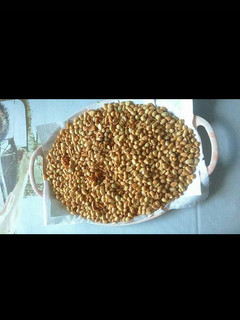 A picture of Salted garlic peanut(kacang bawang).