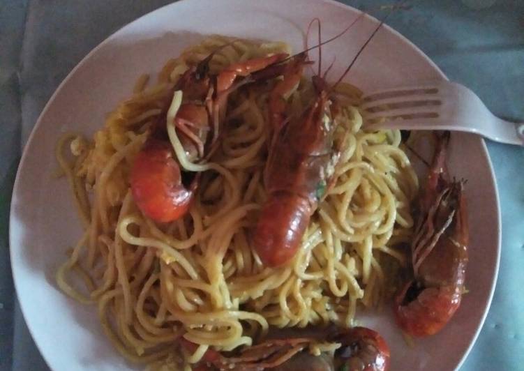 Resep Mie goreng baby lobster thai ala me yang Sempurna