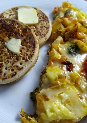 A picture of Steamed Fritatta with Crumpets.