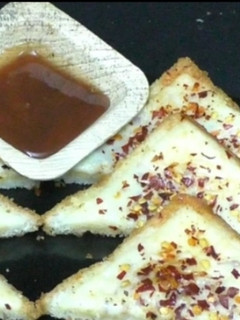 பிரெட் சீஸ் டோஸ்ட் / Bread cheese toast receip in tamil செய்முறை முக்கிய புகைப்படம்