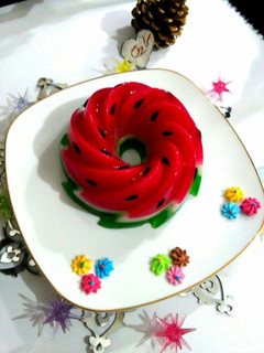 عکسی از دستور ژله هندوانه ای