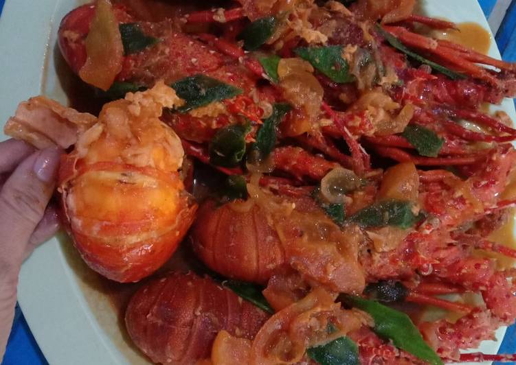 Lobster masak asam manis