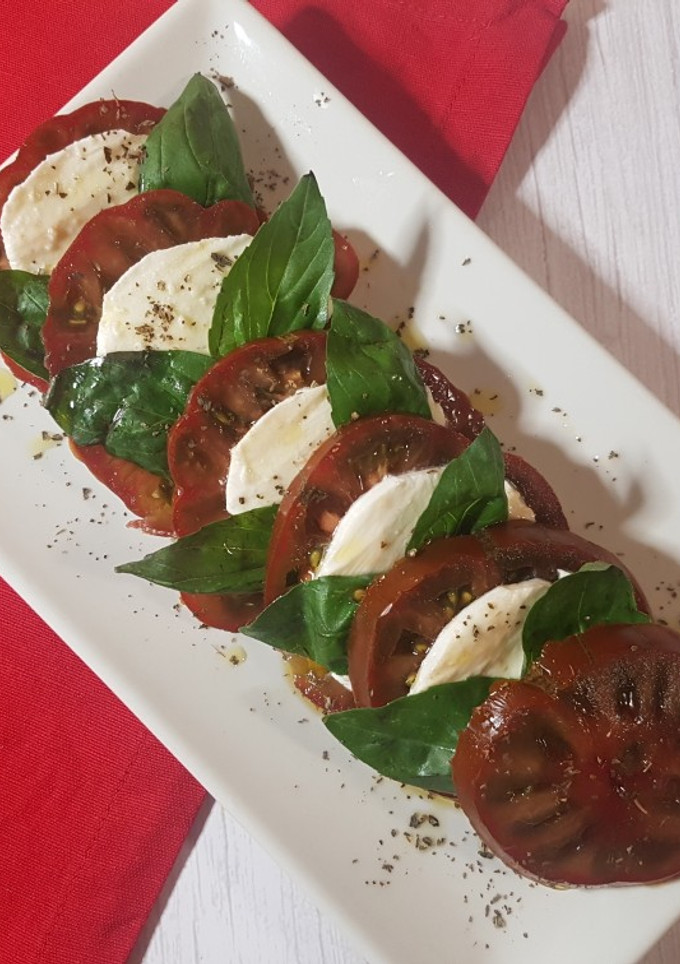 Una foto de Ensalada caprese