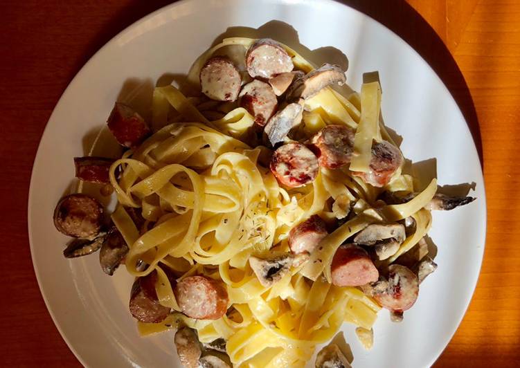 Easiest Way to Prepare Super Quick Homemade Fettucine with sausage and mushroom