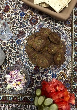 عکسی از دستور کتلت عدس و مرغ (بدون سیب زمینی)