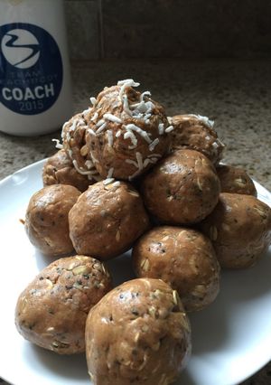 A picture of Strawberry Shakeology energy ball.