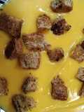 Crema de Calabaza con Quesitos y Picatostes