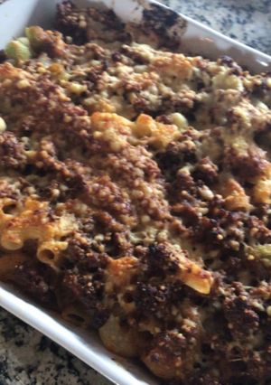 Una foto de Coditos con salsa boloñesa al horno