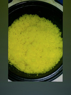 Foto resep Nasi kuning rice cooker
