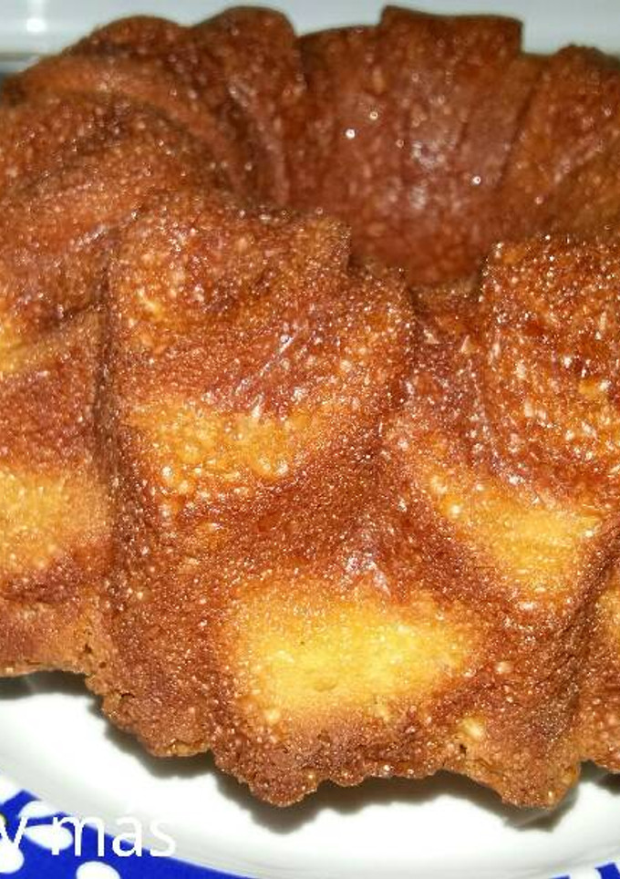 Una foto de Bundt cake de nata